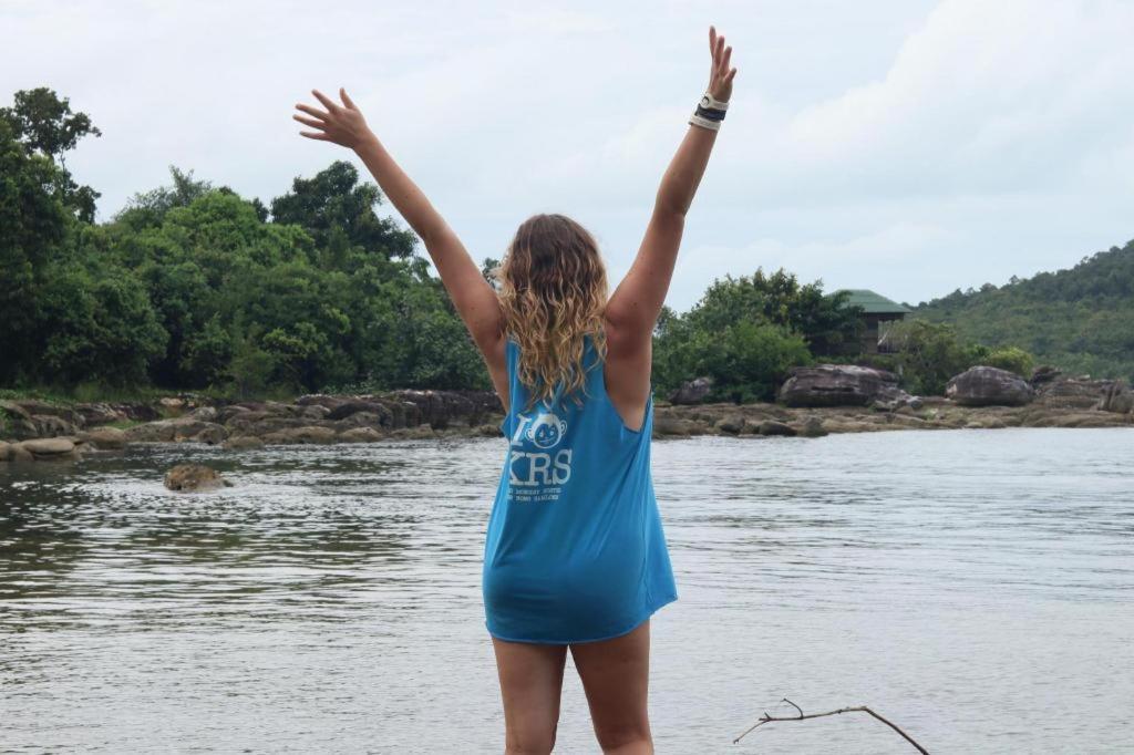 Mad Monkey Koh Rong Samloem Pansiyon Koh Rong Sanloem Dış mekan fotoğraf