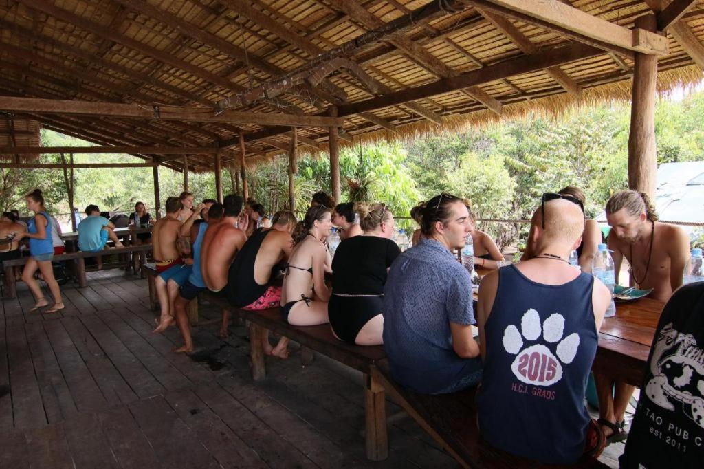 Mad Monkey Koh Rong Samloem Pansiyon Koh Rong Sanloem Dış mekan fotoğraf
